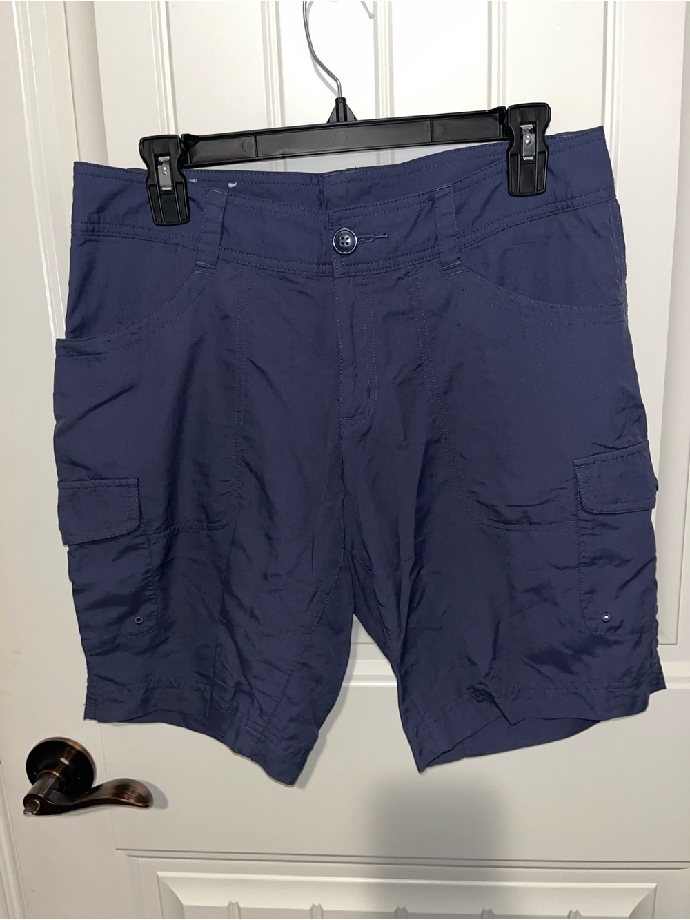 Columbia Women's Navy Blue Cargo Shorts – Outdoor Utility